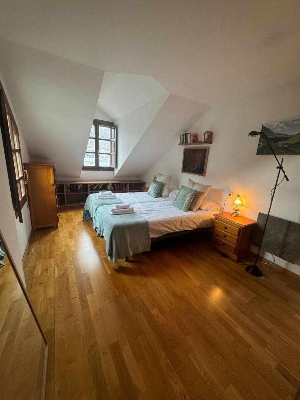 Atico B Residencial Caldares El Pueyo Apartment El Pueyo de Jaca Bagian luar foto