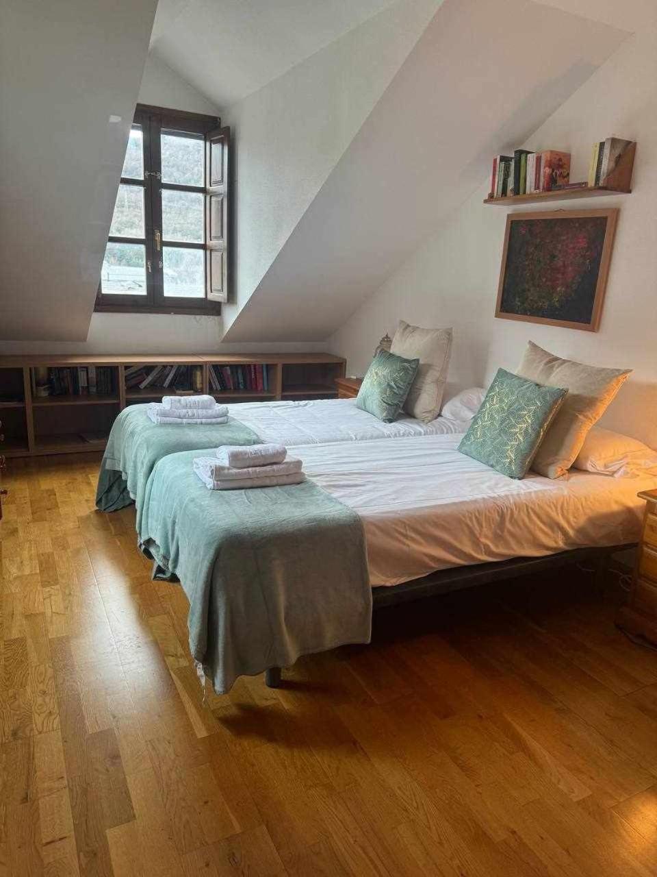 Atico B Residencial Caldares El Pueyo Apartment El Pueyo de Jaca Bagian luar foto